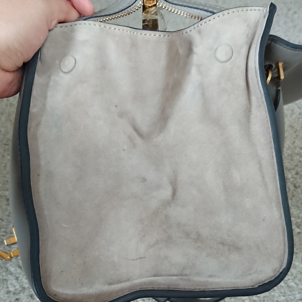Celine medium trapeze elephant gray purse - Picture 11 of 16